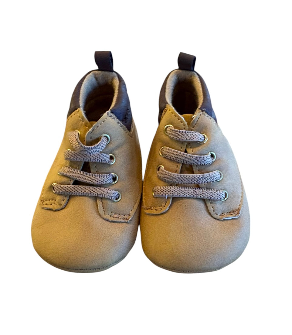Soulier CARTER’S 3-6 mois