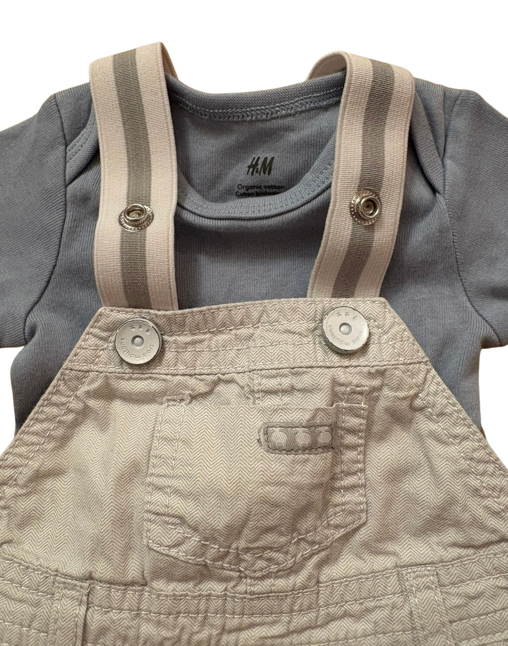 Cache couche H&M + salopette TRoIS MOUTONS 1-2 mois
