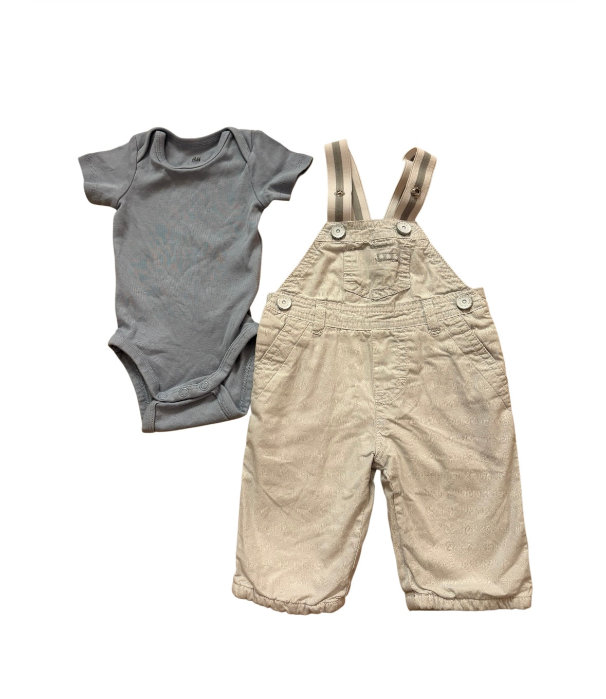 Cache couche H&M + salopette TRoIS MOUTONS 1-2 mois