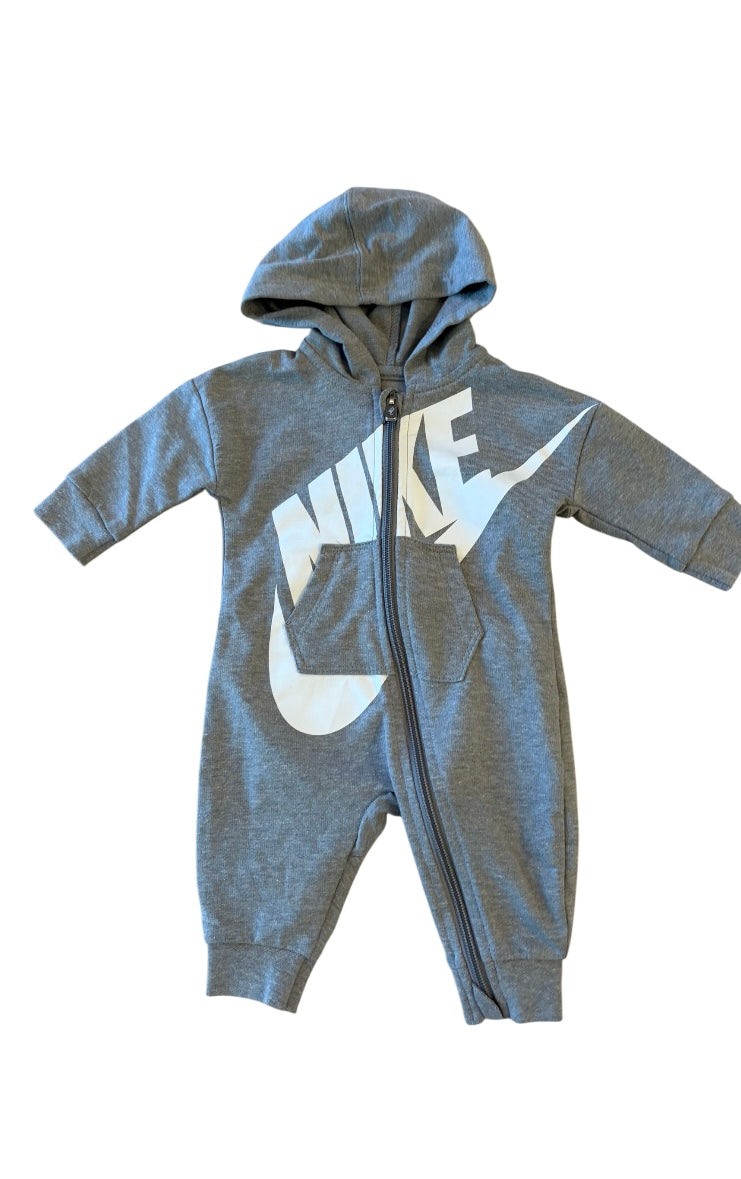 NIKE-3 mois