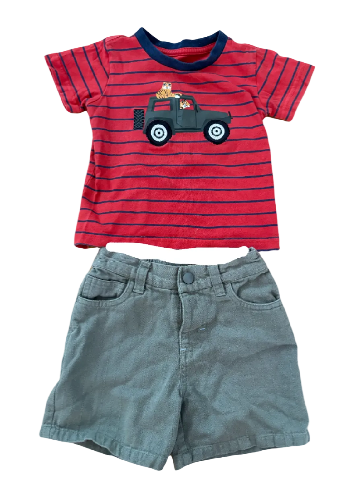 Chandail 2 ans+short 2 ans