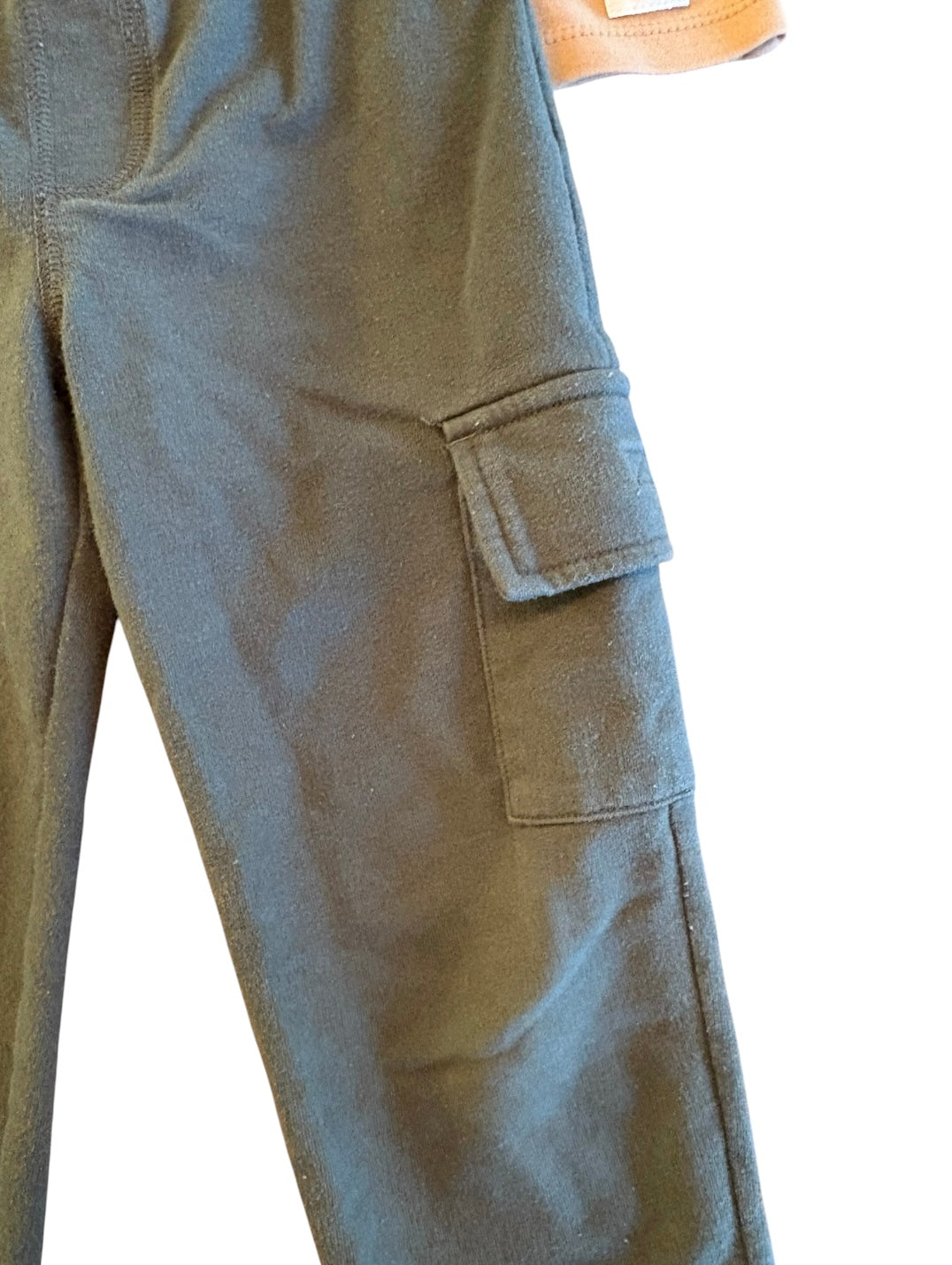 Chandail GAGOU+pantalon CARTER’S 3 ans