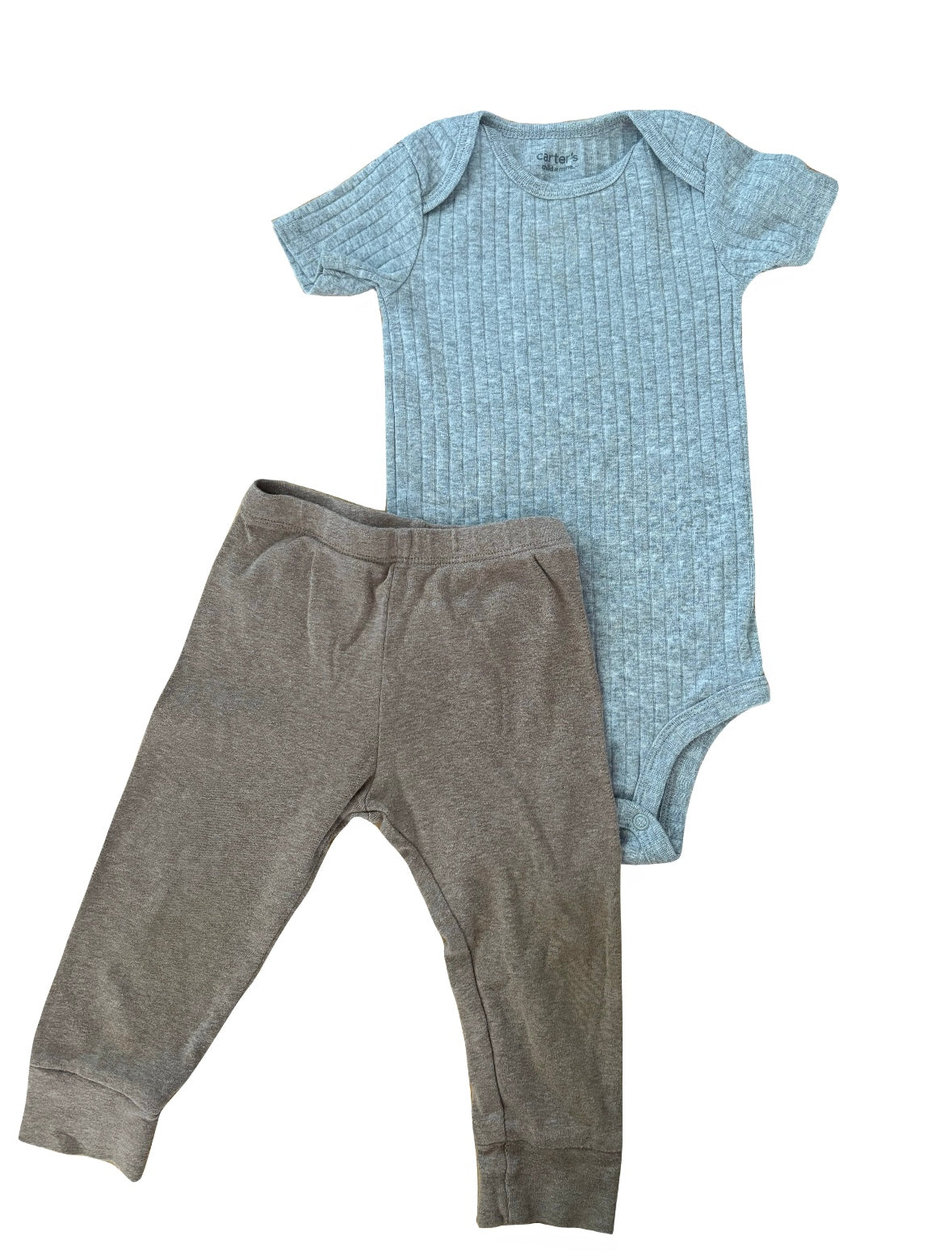 Cache couche 18 mois CARTER’S+ pantalon PEKKLE 18 mois