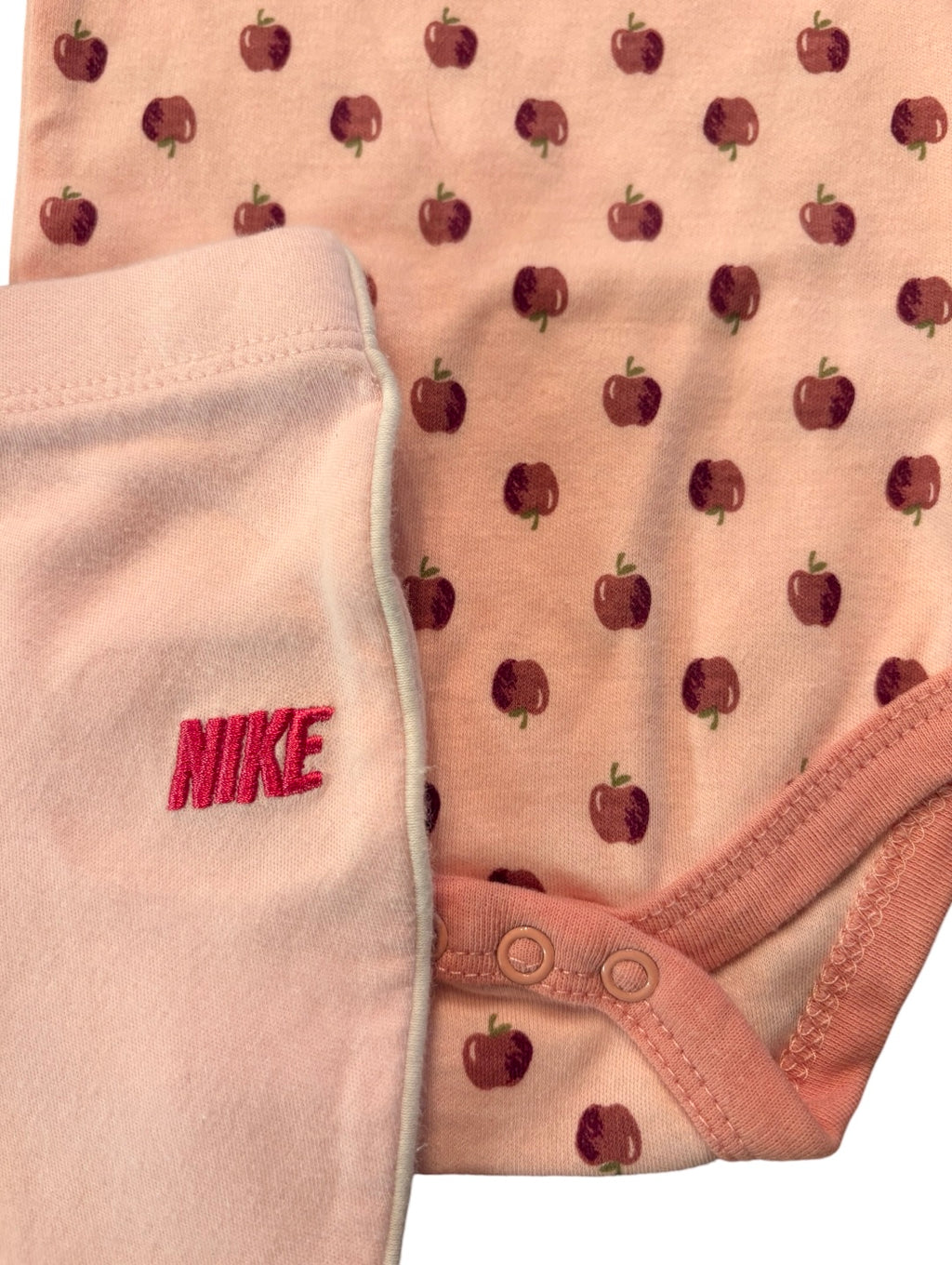 Short NIKE+cache couche BABY GEAR 3 mois
